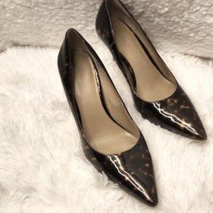 Ann Taylor Tortoise Shell Brown and Gold Pumps